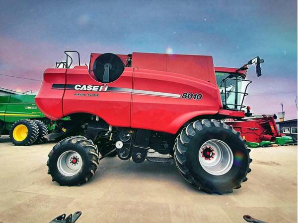 Комбайн Case IH 8010 Axial Flow (2008)