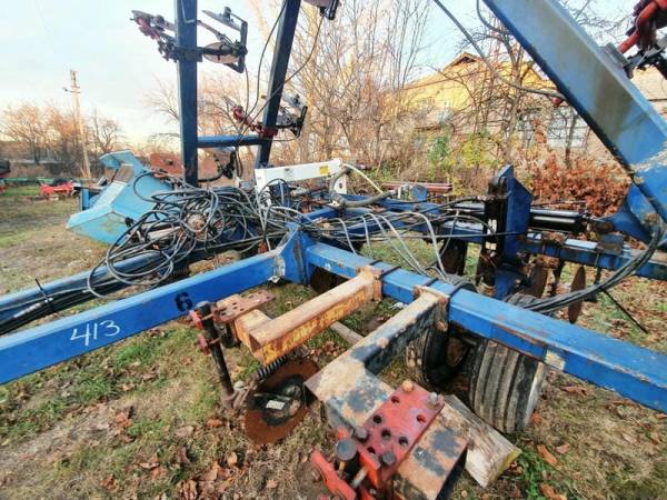 Аплікатор для внесення безводних аміачних добрив Blu-Jet LANDRUNNER (2003)