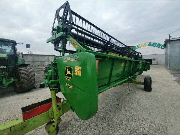 Жатка John Deere 930F (1999)