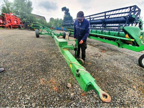 Тележка John Deere 7.6 м.  (2001)