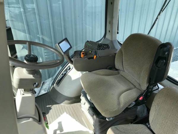 Трактор John Deere 8335 RT (2014)