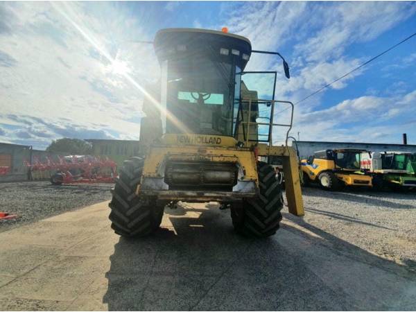  Комбайн New Holland TR 88 (1998)