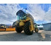 Комбайн New Holland TR 88