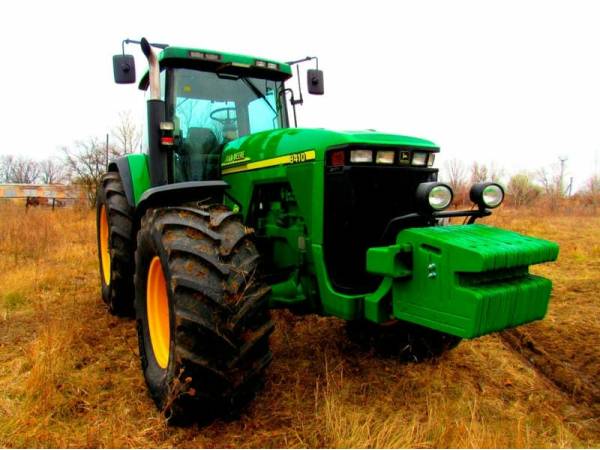Трактор John Deere 8410 (2002)