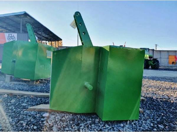 Противовес Tridaagro Dambo 1000