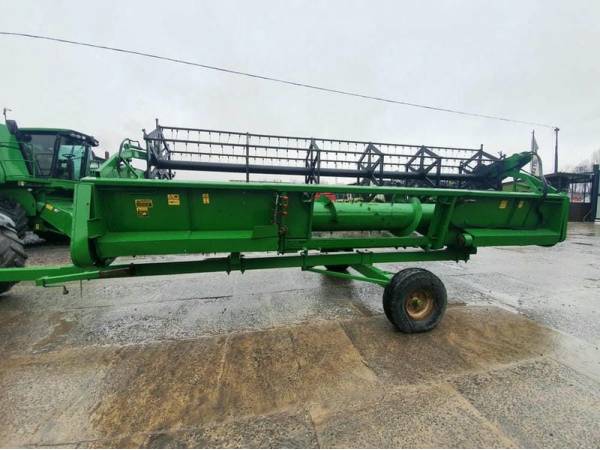 Жатка John Deere 220R 