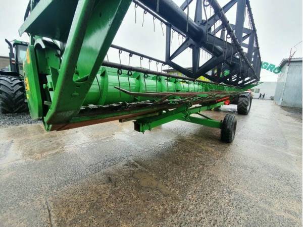 Жатка John Deere 220R 