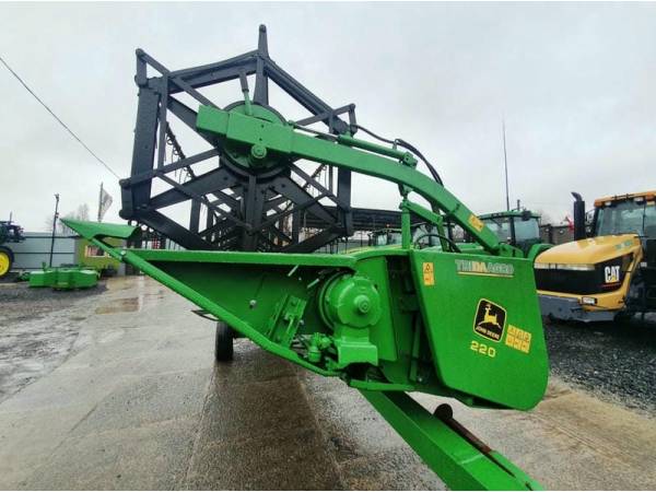Жатка John Deere 220R 