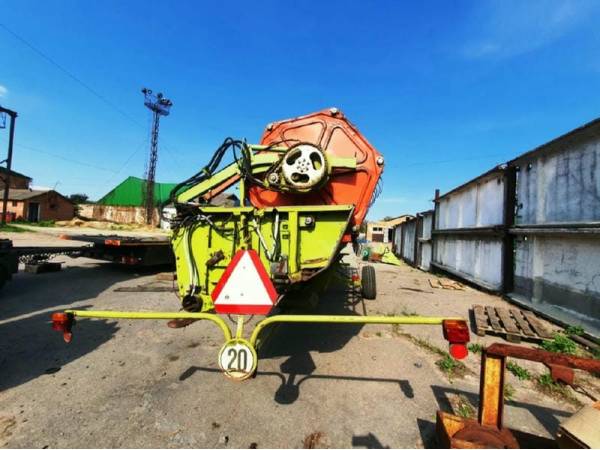 Візок Claas 7.5 метрів (2002)