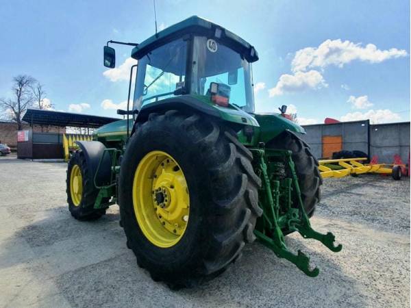 Трактор John Deere 8400 (1997)