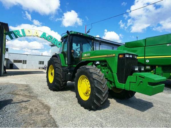 Трактор John Deere 8400 (1997)