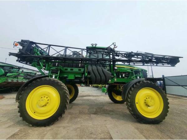 Обприскувач John Deere 4730 (2010)