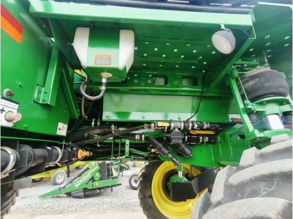 Обприскувач John Deere 4730 (2010)