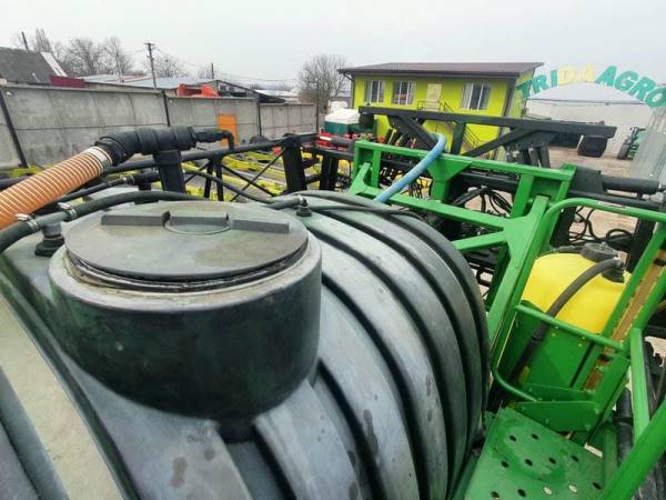 Обприскувач John Deere 4730 (2010)