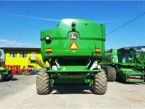 Комбайн John Deere S 670 (2013)