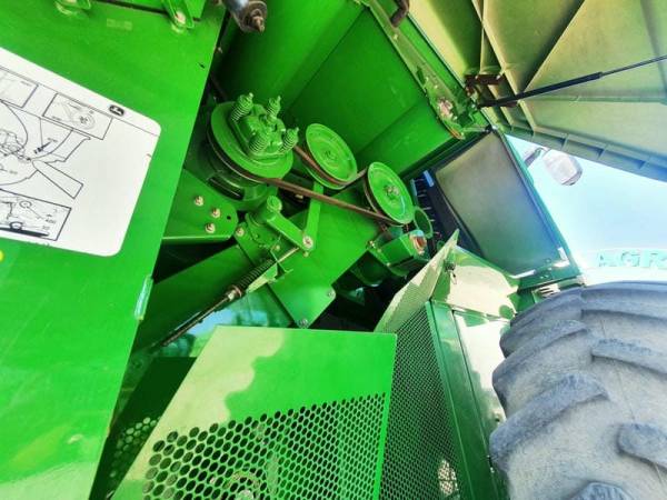 Комбайн John Deere S 670 (2013)