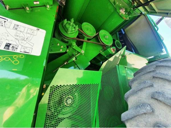 Комбайн John Deere S 670 (2013)