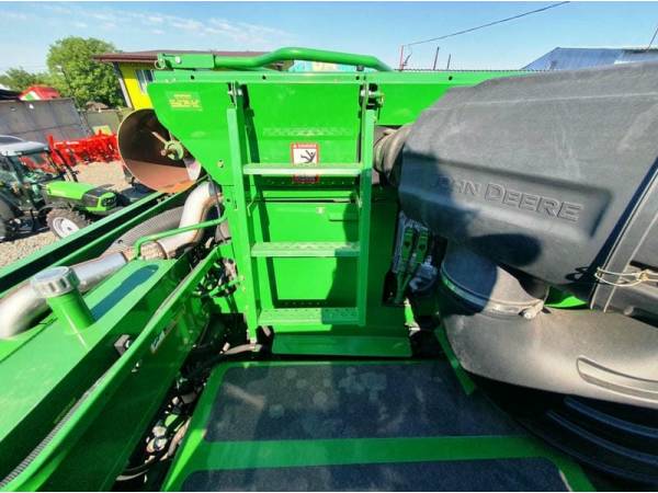 Комбайн John Deere S 670 (2013)
