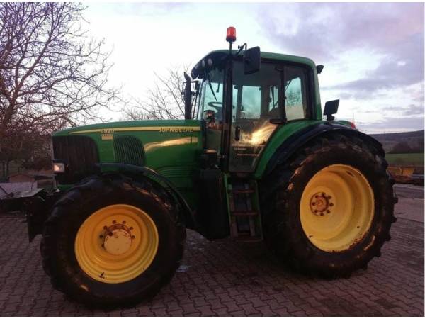 Трактор John Deere 6920 (2004)