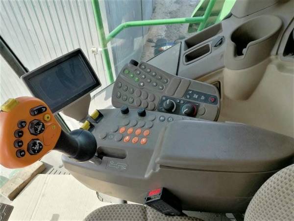 Комбайн John Deere S660 (2012)