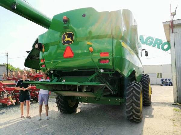 Комбайн John Deere S660 (2012)