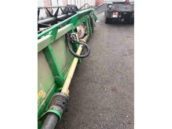 Жатка зернова John Deere 622R
