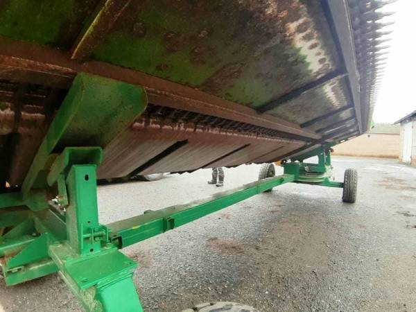 Жатка зернова John Deere 622R