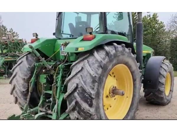 Трактор John Deere 8300 (1996)