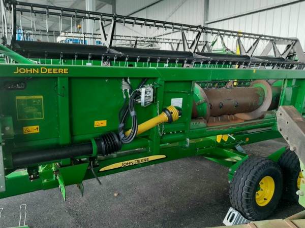 Комбайн John Deere W 550 (2017)