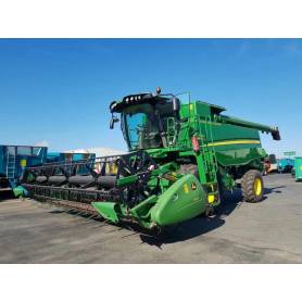 Комбайн John Deere W 550 (2017)