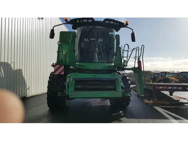 Комбайн John Deere W 650 (2013)