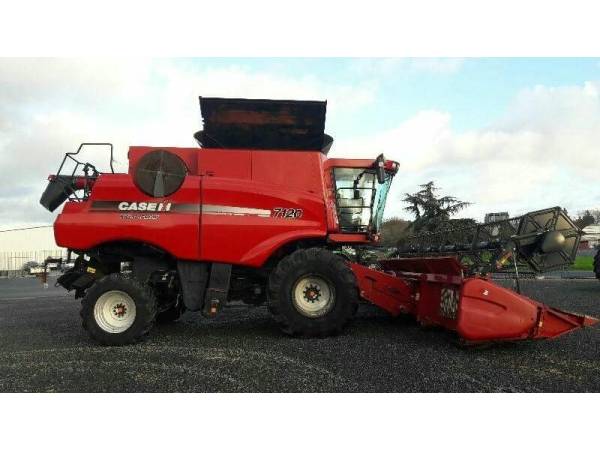 Комбайн Case IH 7120 Axial-Flow  (2010)