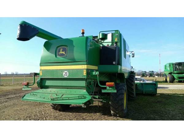 Комбайн John Deere W 650 (2011)