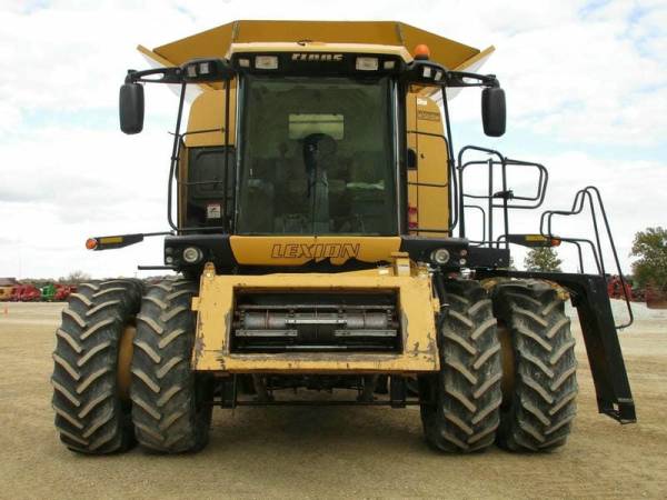 Комбайн CAT Lexion 580R (2010)