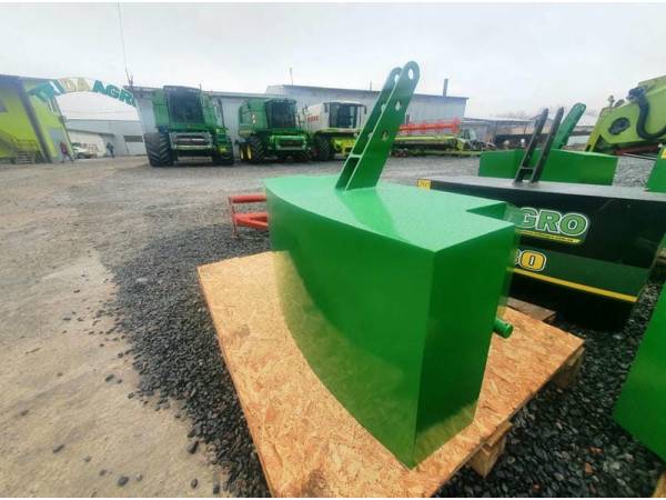 Противовес Tridaagro Dambo 700