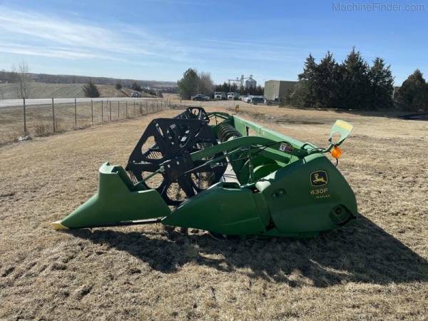 HydraFlex жатка John Deere 630F (2004)