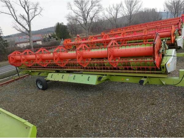 Жатка зернова Claas V900