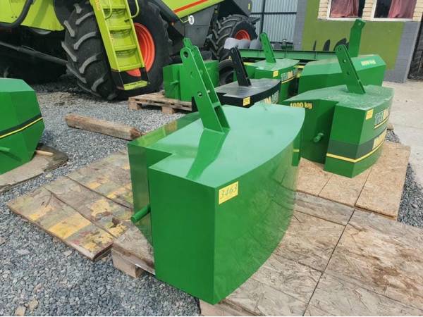 Противовес Tridaagro Dambo 550