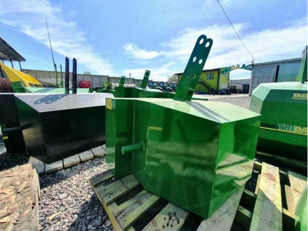 Противовес Tridaagro Dambo 600