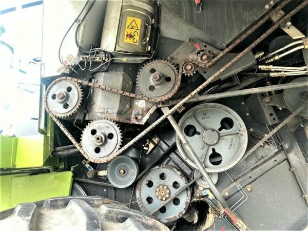 Комбайн Claas Lexion 480 (2001)