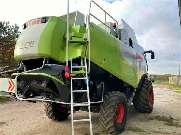 Комбайн Claas Lexion 570  (2007)