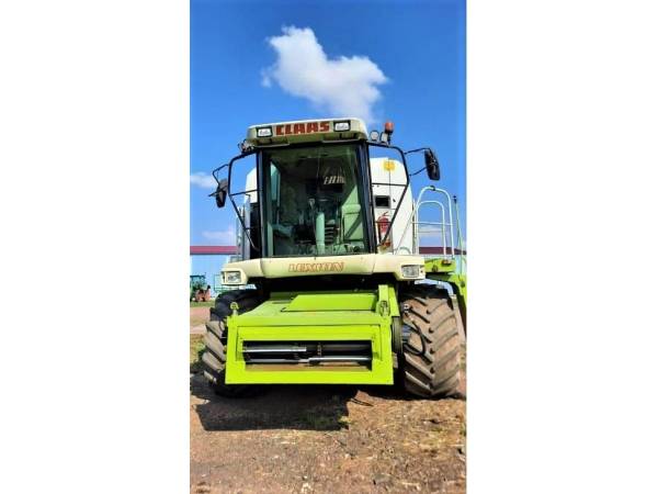 Комбайн Claas Lexion 480 (2001)