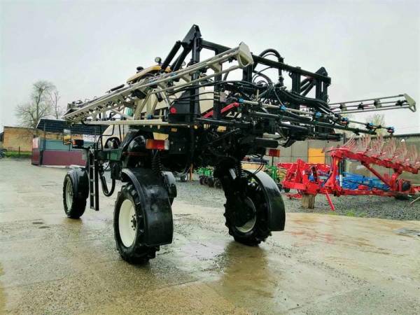 Самохідний обприскувач Challenger Spra Coupe 4660 (2009)