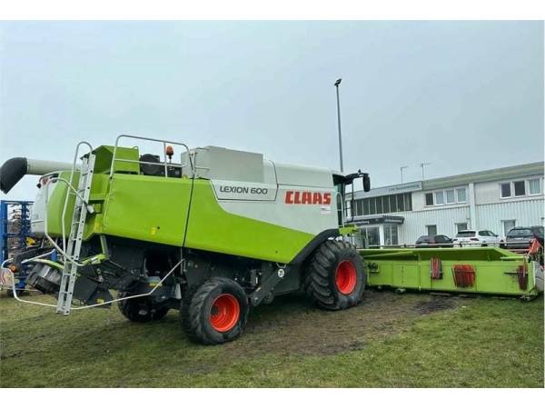 Комбайн Claas Lexion 600 (2007)