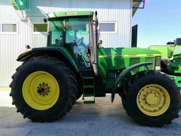 Трактор John Deere 7610 (2000)