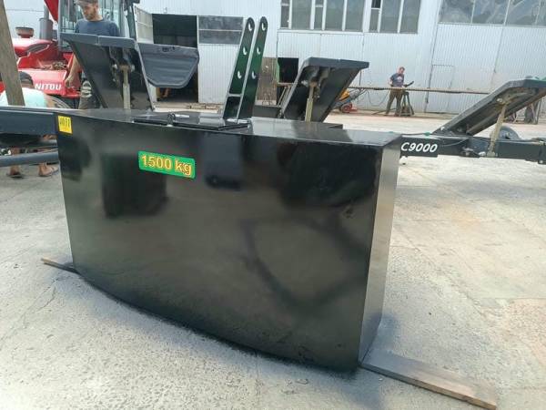 Противовес Tridaagro Dambo 1500