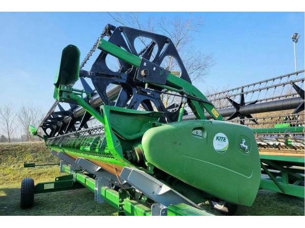 Комбайн John Deere T 670 (2009)