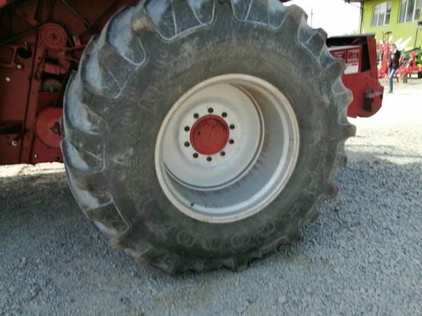 Комбайн Case IH 1680 (1992)