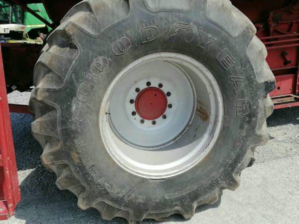 Комбайн Case IH 1680 (1992)