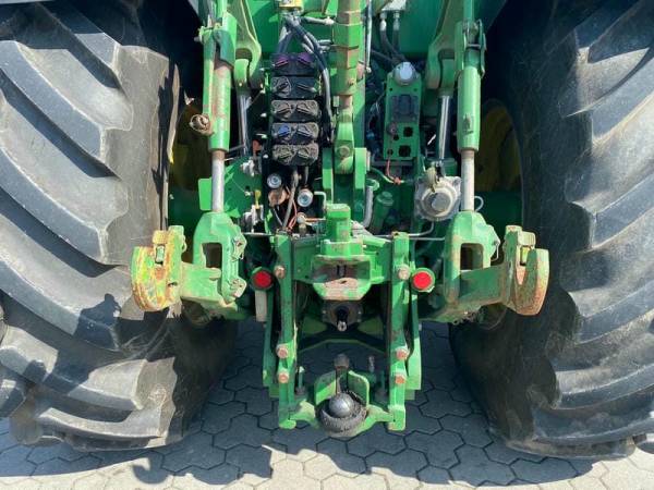 Трактор John Deere 8285 R (2013)